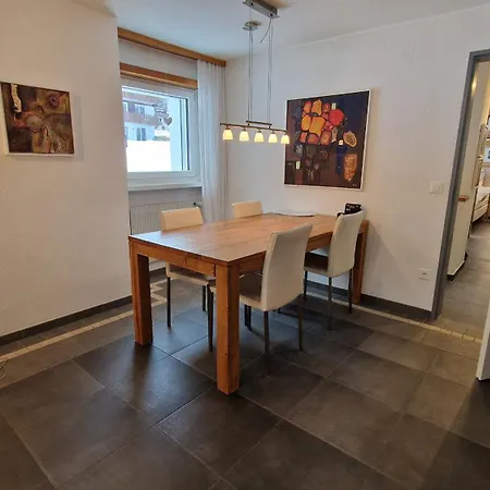 Haus Vallesia Apartment
